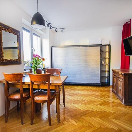 Charming Apt Next To Lazienki Park And City Center Warschau Exterior foto